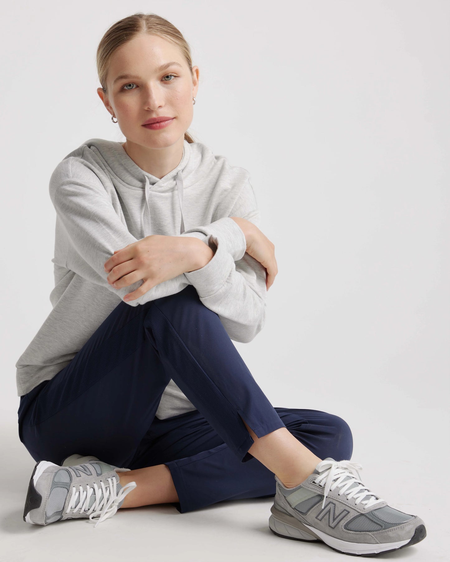 Performance Tech Ankle Pants - XS / Navy