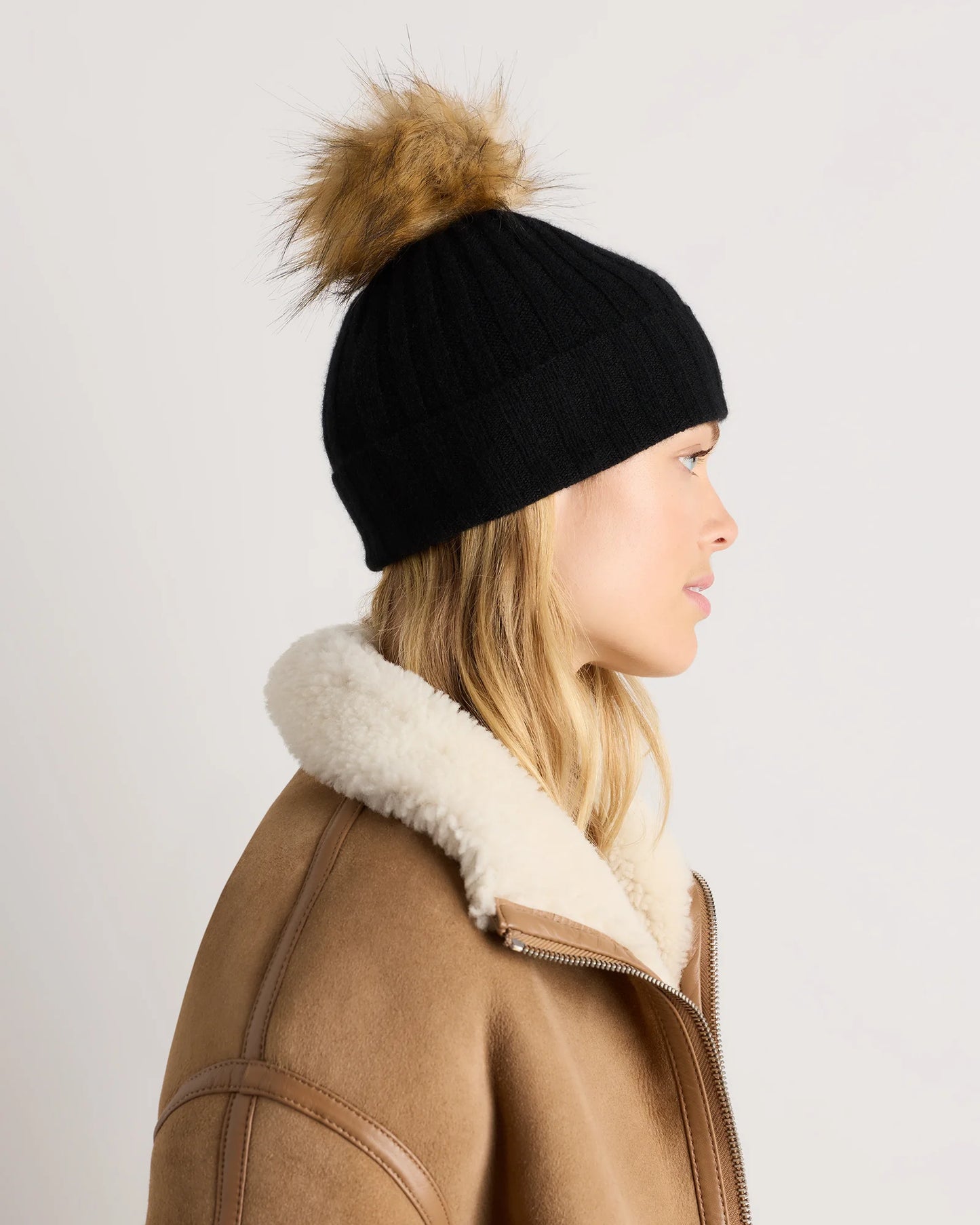 Mongolian Cashmere Pom Pom Beanie - One Size / Oatmeal
