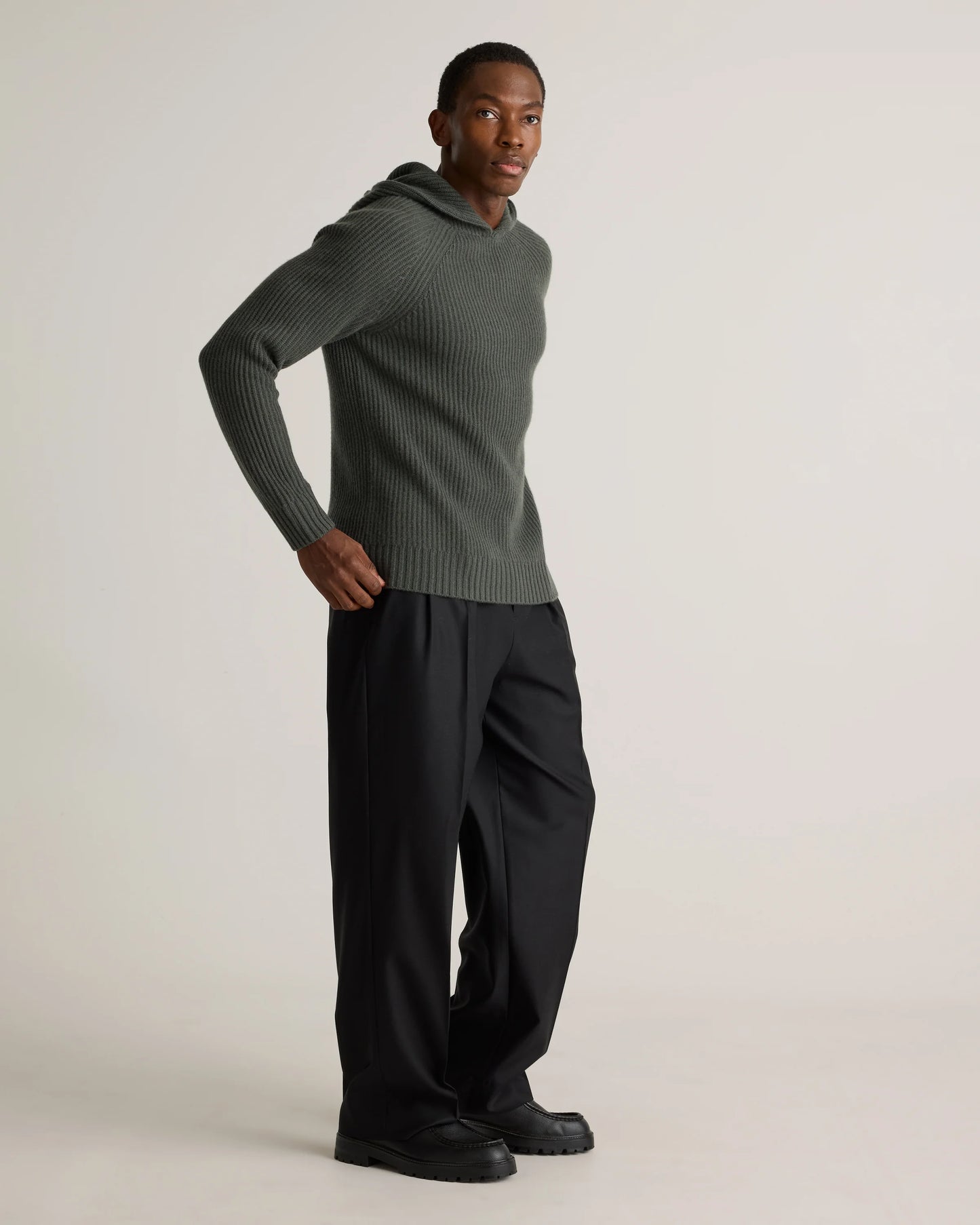 Mongolian Cashmere Fisherman Pullover Hoodie - S / Black
