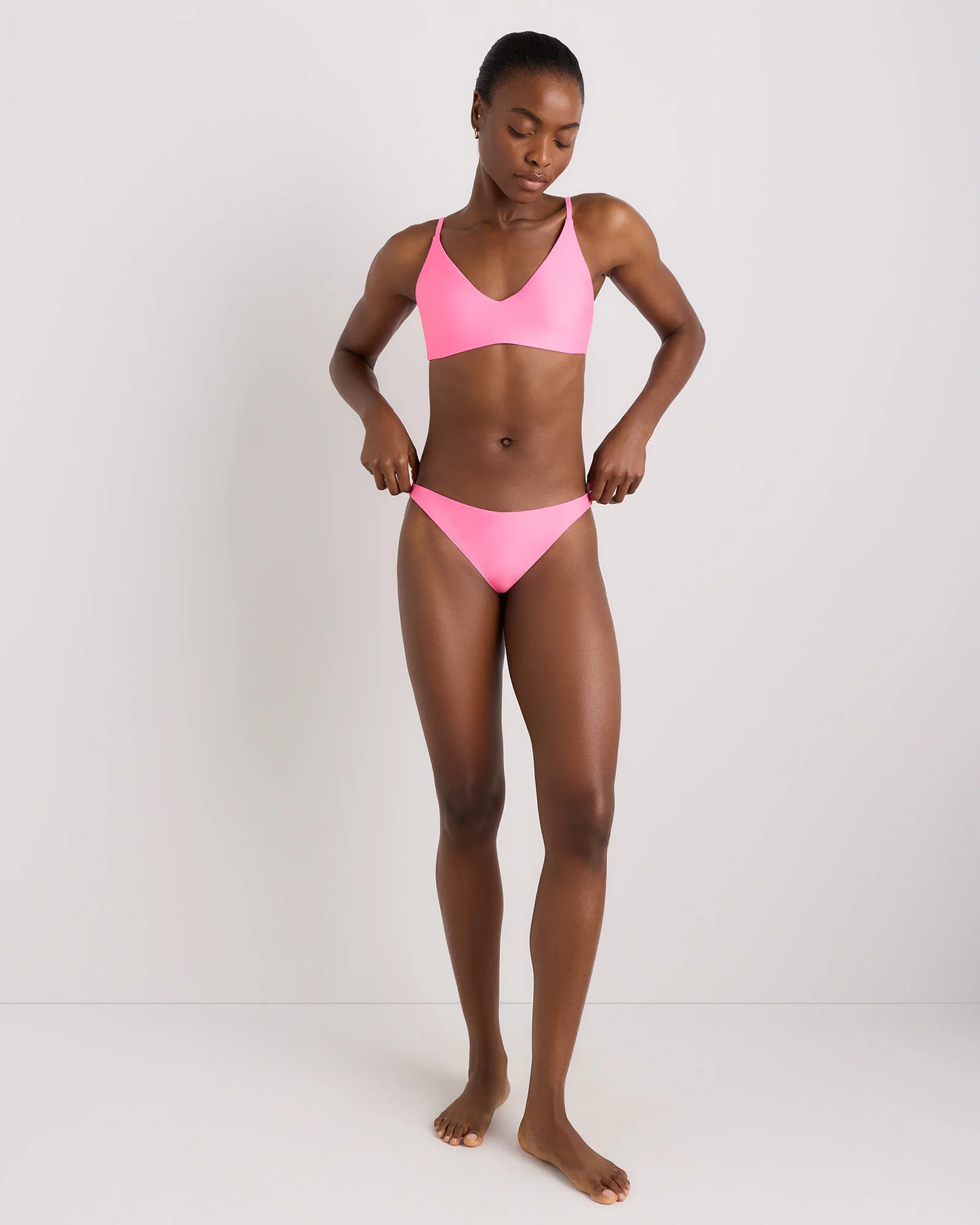 Italian V-Neck Bikini Top - XS / Black