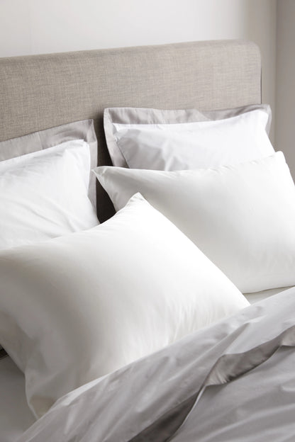 100% Mulberry Silk Pillowcase - Standard / White