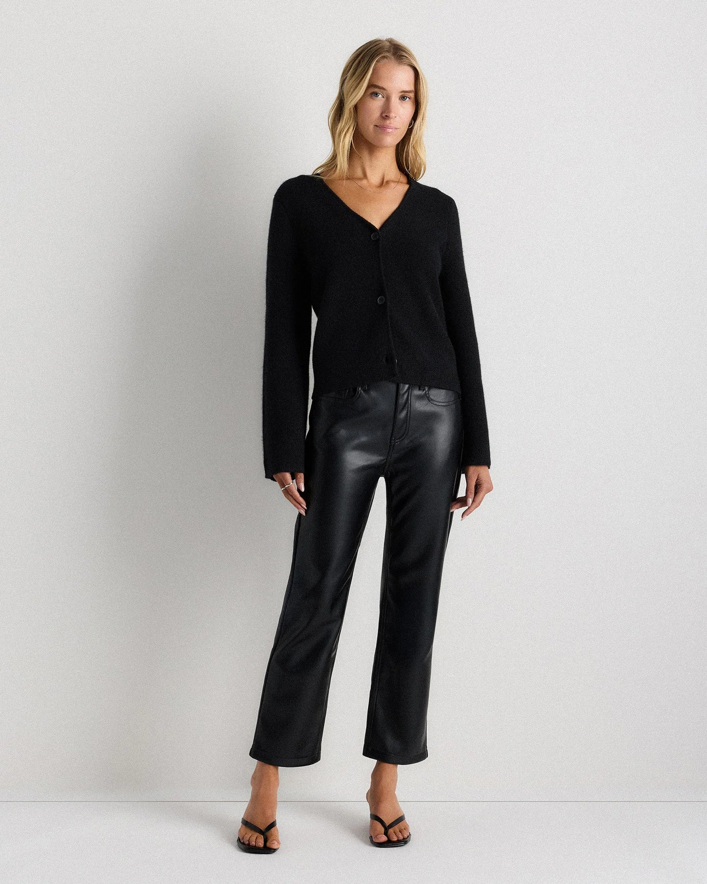 Mongolian Cashmere Structured V-Neck Cardigan - XS / Black