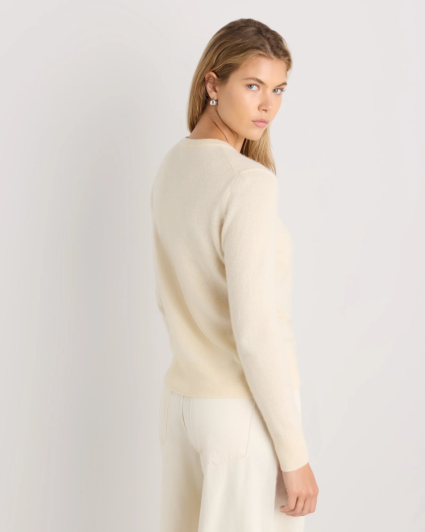 Mongolian Cashmere Crewneck Sweater - XS / Ivory