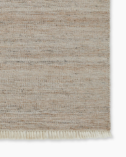 Sloane Indoor/Outdoor Rug - 5' x 8' / Silver