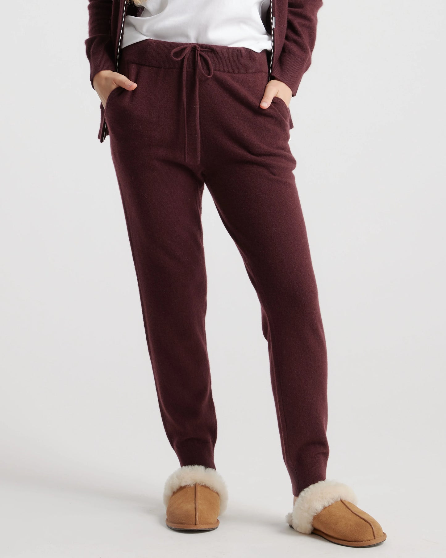 Mongolian Spring Cashmere Sweatpants - XS / Burgundy