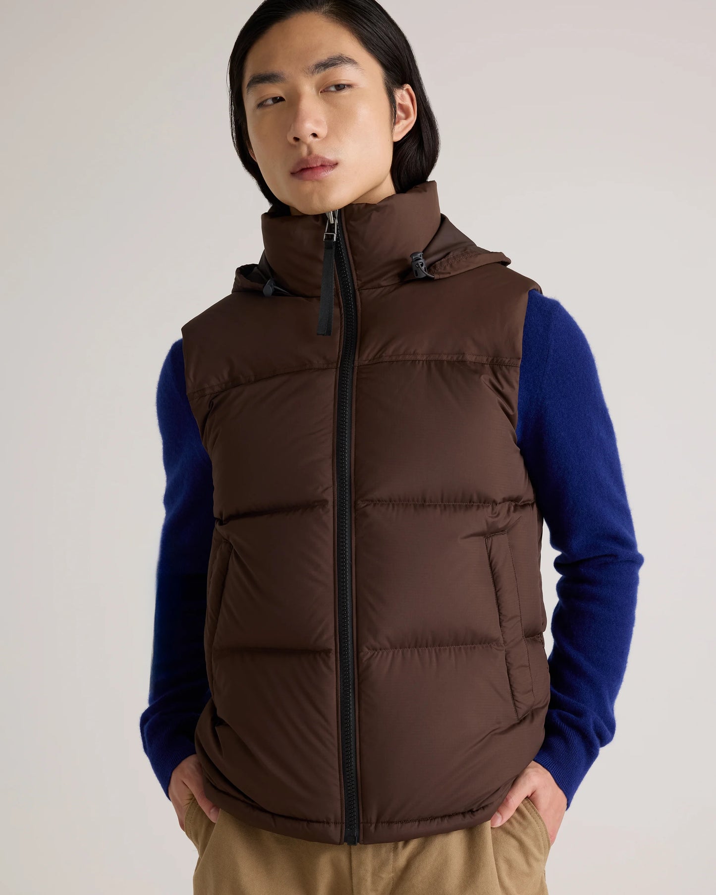 Responsible Down Puffer Vest - S / Carbon Grey