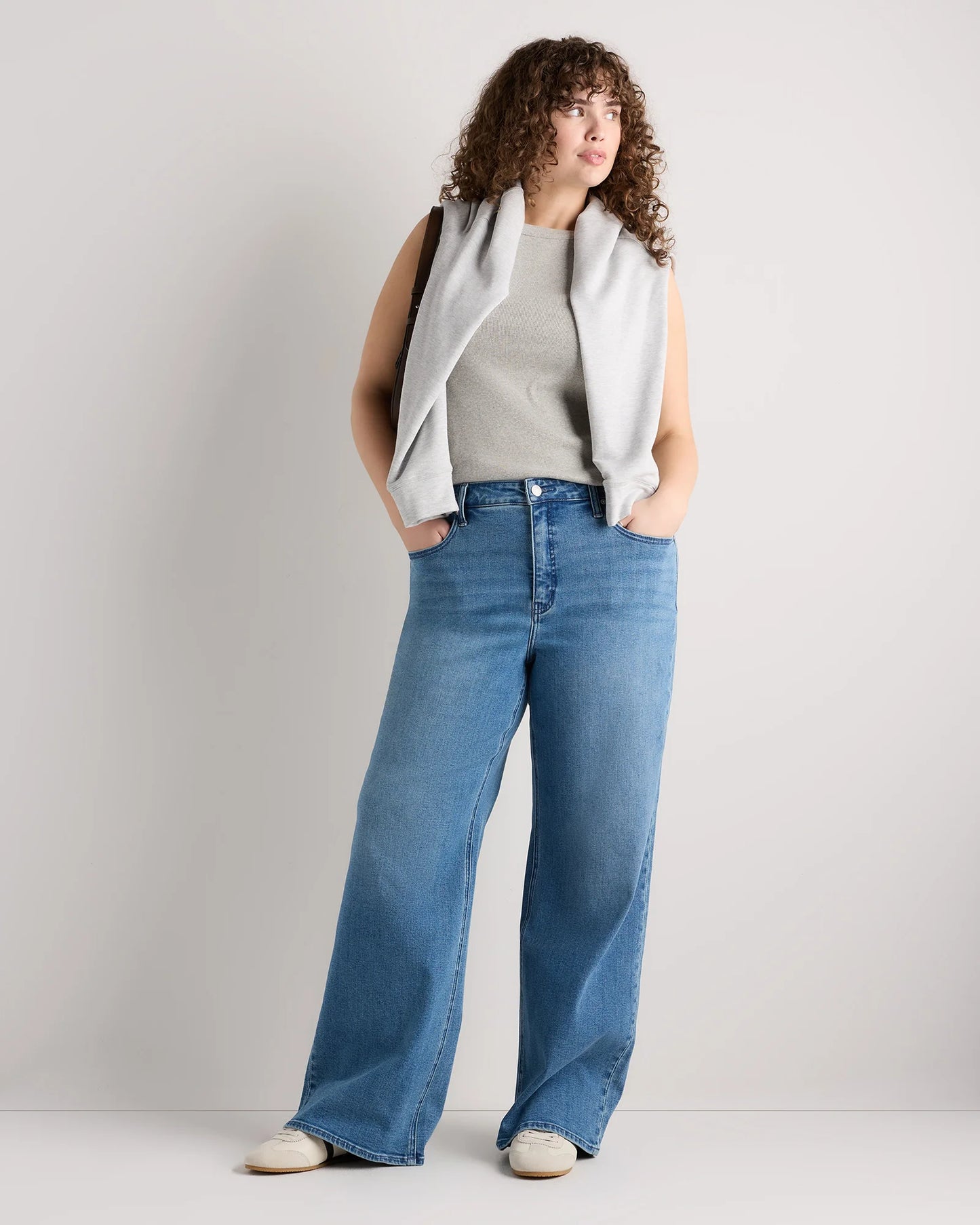 Bella Stretch Wide Leg Jeans - 33 / Midnight Blue
