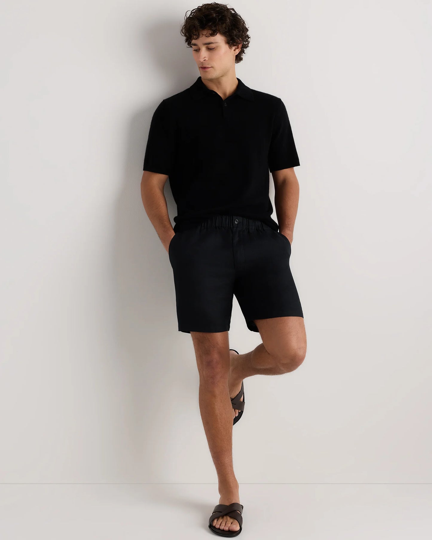 100% European Linen Shorts - 7" - S / Black