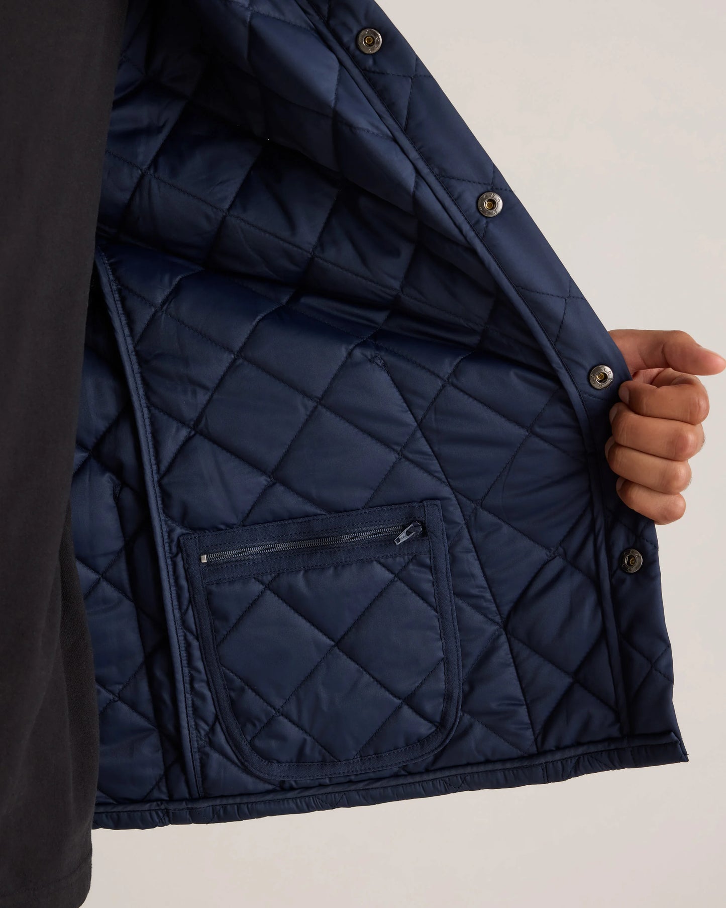 Featherless Quilted Jacket - S / Black