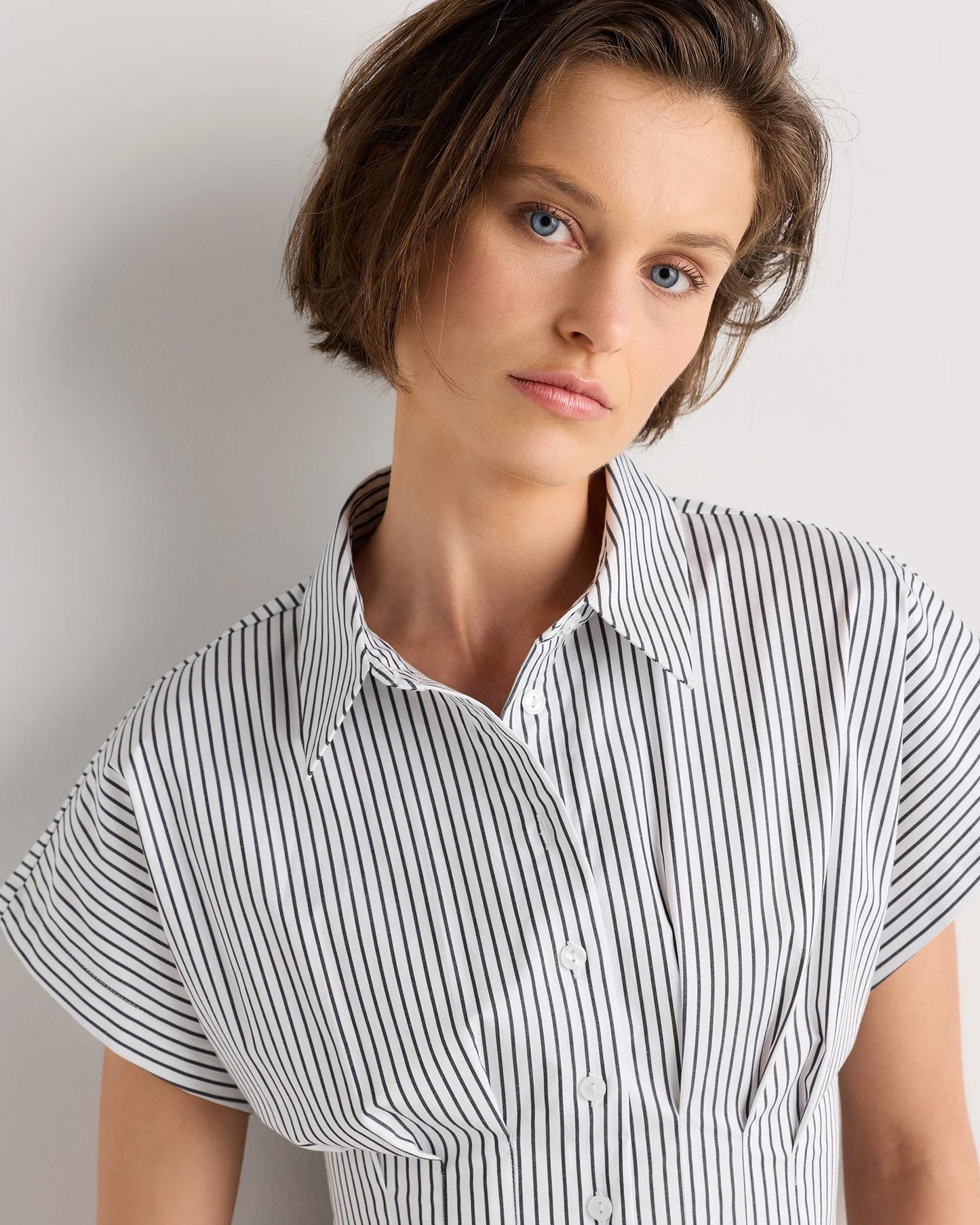 Stretch Twill Pleated Short Sleeve Shirt - XS / Amaranth Pink