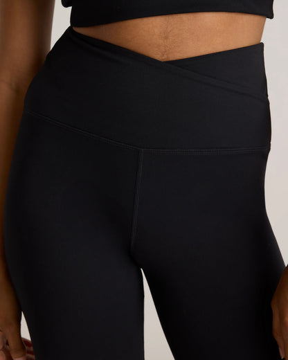 Ultra-Form High-Rise Crossover Flared Pant - XS / Black