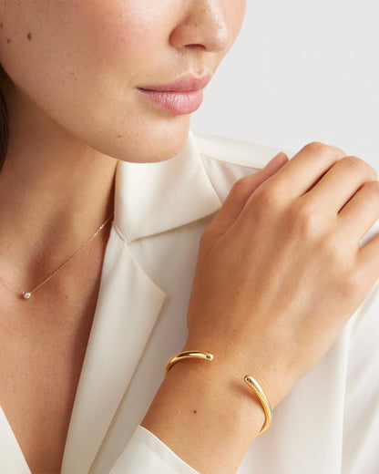 Open Contour Cuff Bracelet - One Size / Gold Vermeil
