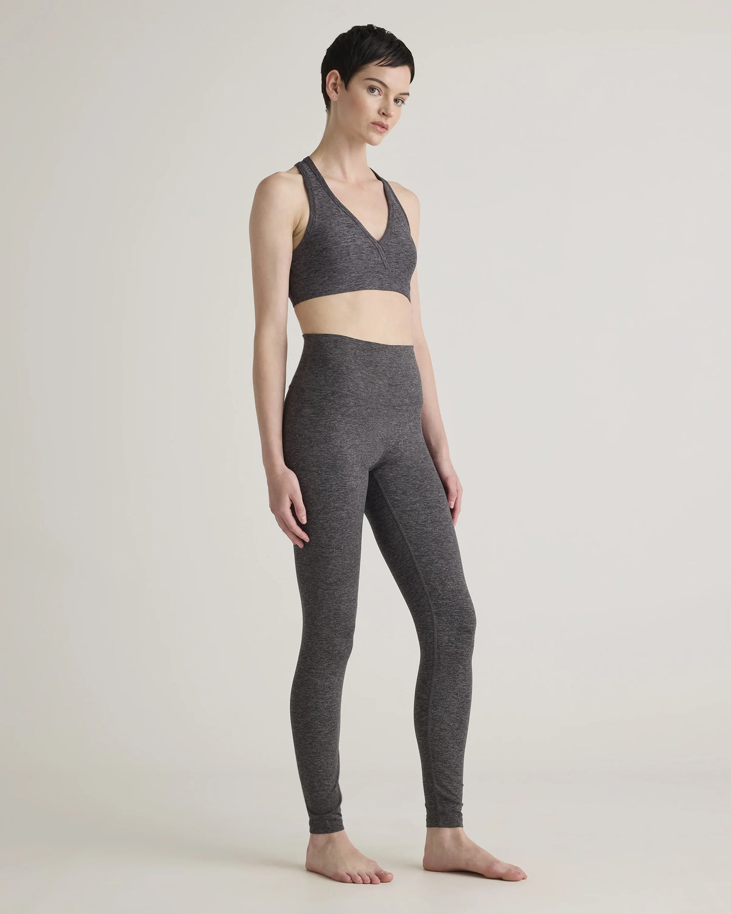 Ultra-Soft V-Neck Racerback Bra - XS / Heather Black