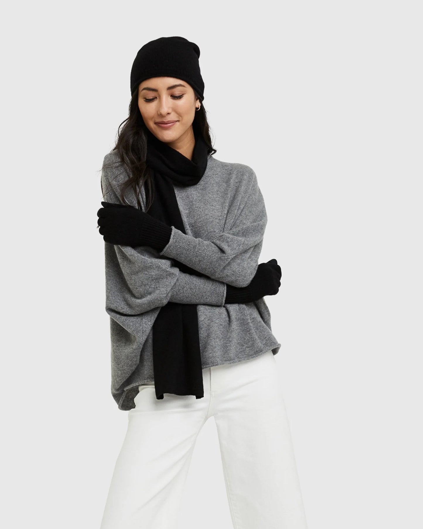 Mongolian Cashmere Slouchy Beanie - One Size / Black