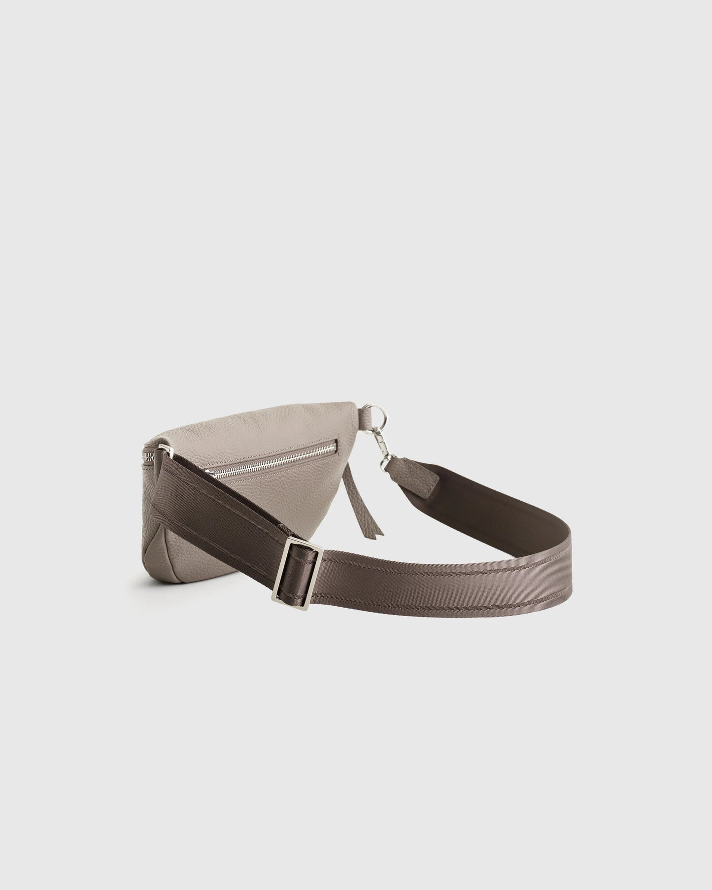 Quinn Sling Bag - One Size / Cognac