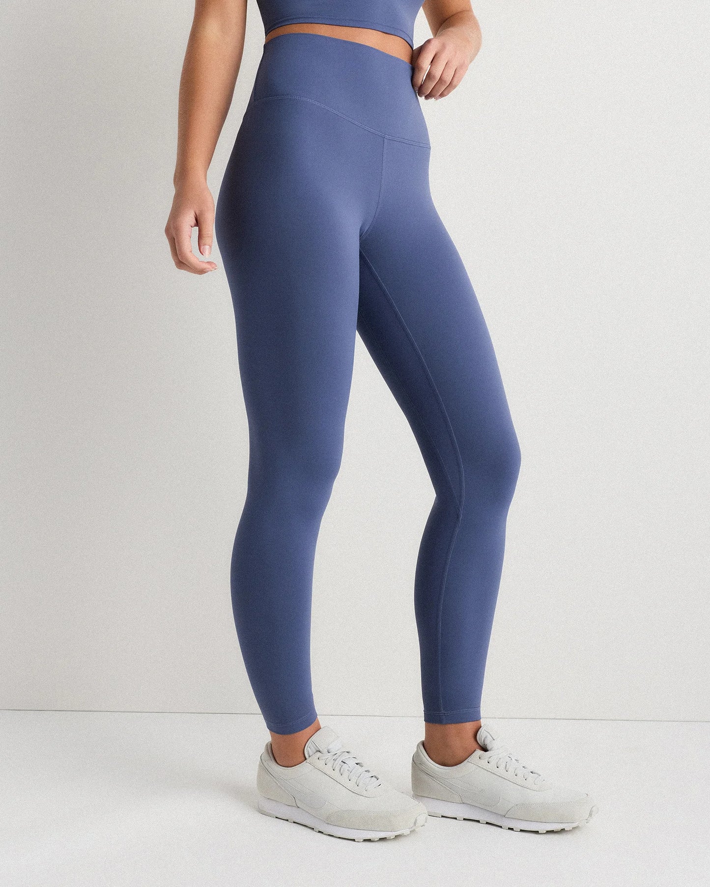 Ultra-Form High-Rise Legging - XS / Black