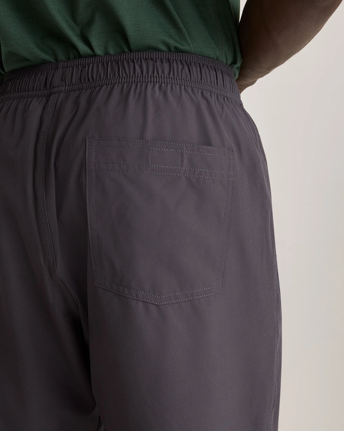 Performance Tech Shorts - 7.5" - S / Granite Grey