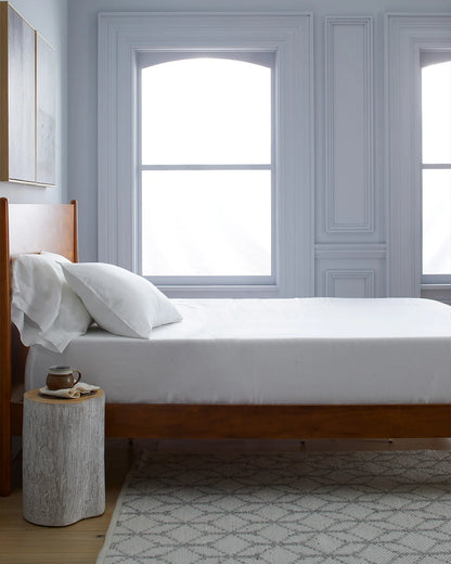 European Linen Fitted Sheet Set - Twin / Peach