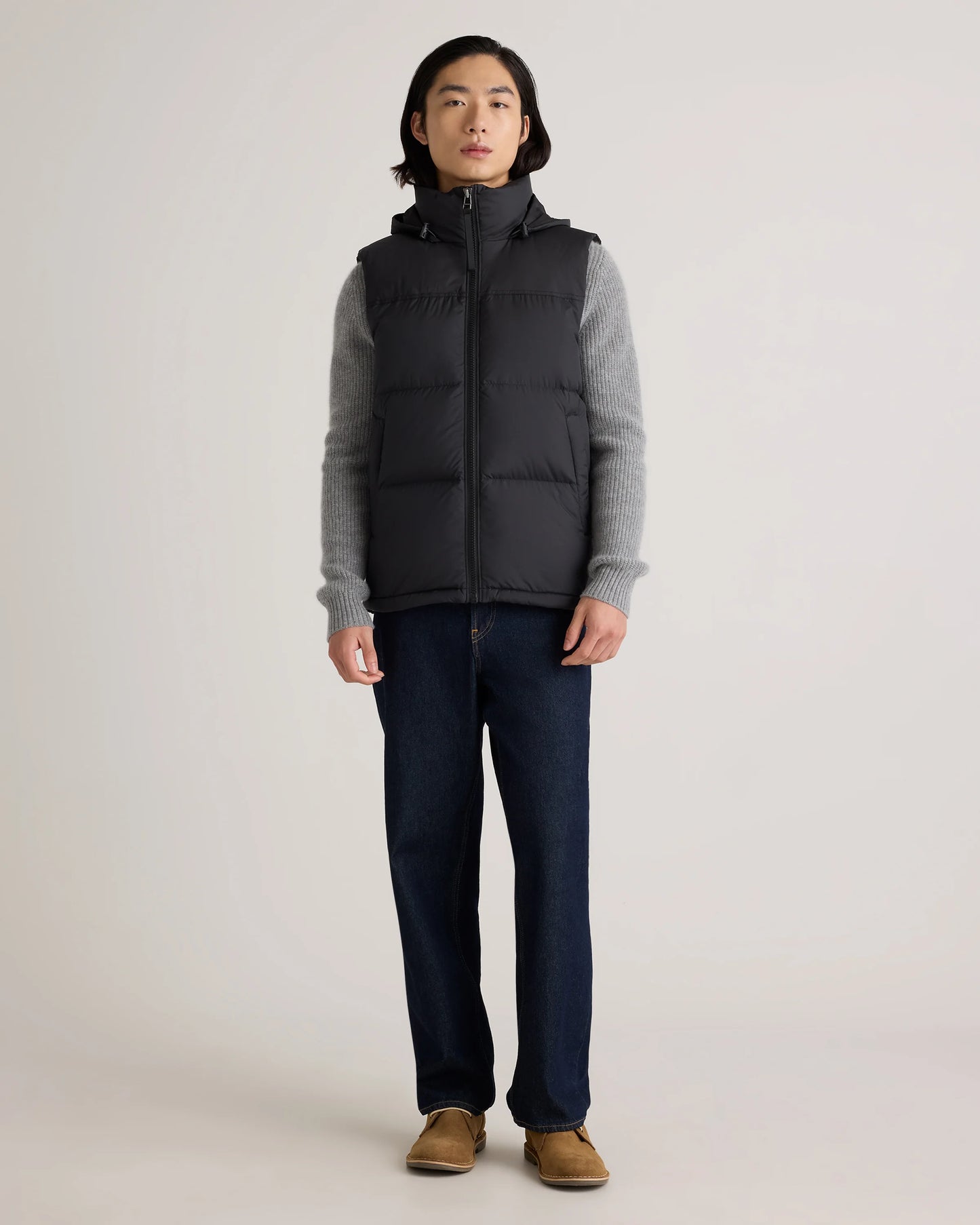 Responsible Down Puffer Vest - S / Carbon Grey