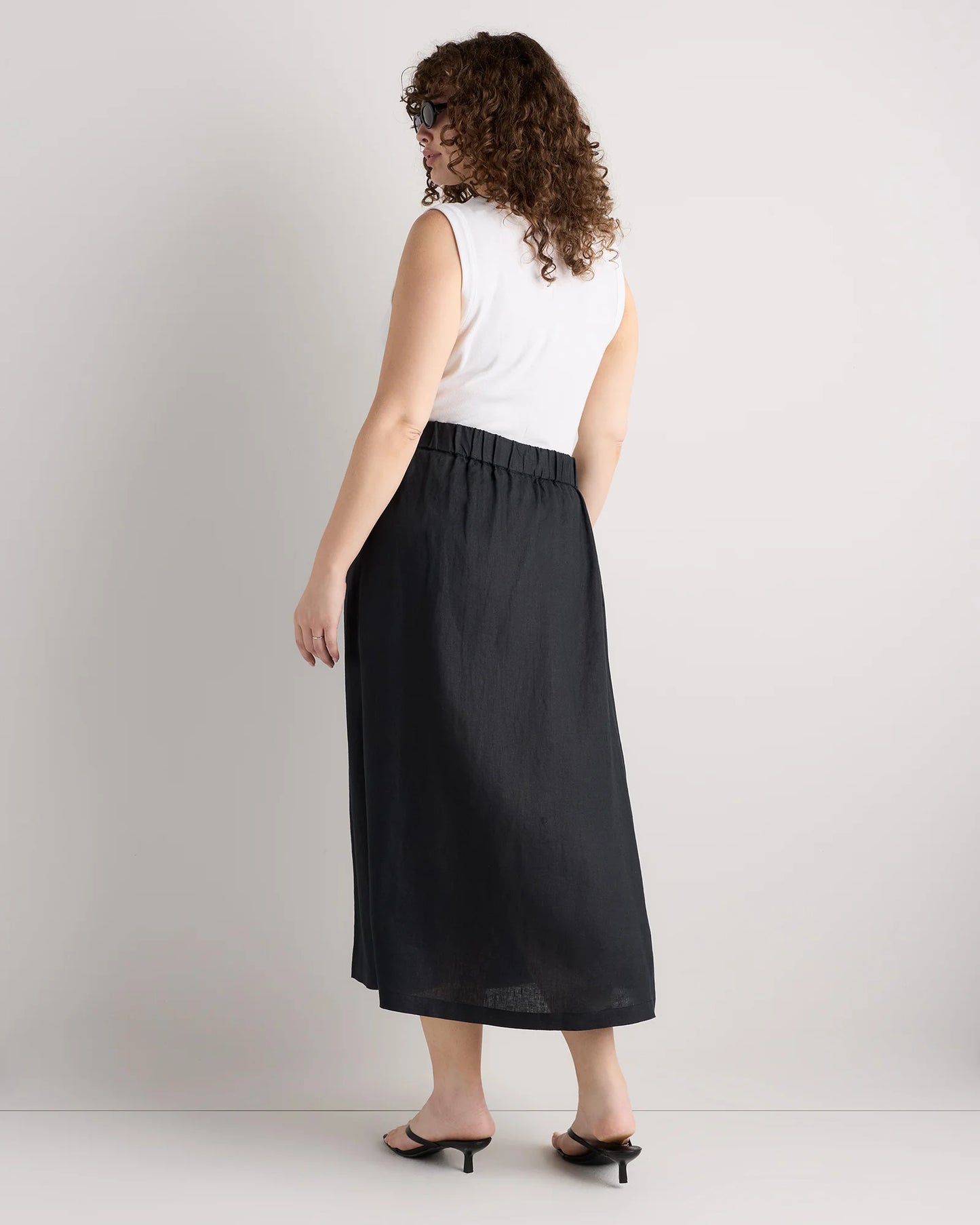 100% European Linen Maxi Skirt - 1X / Black