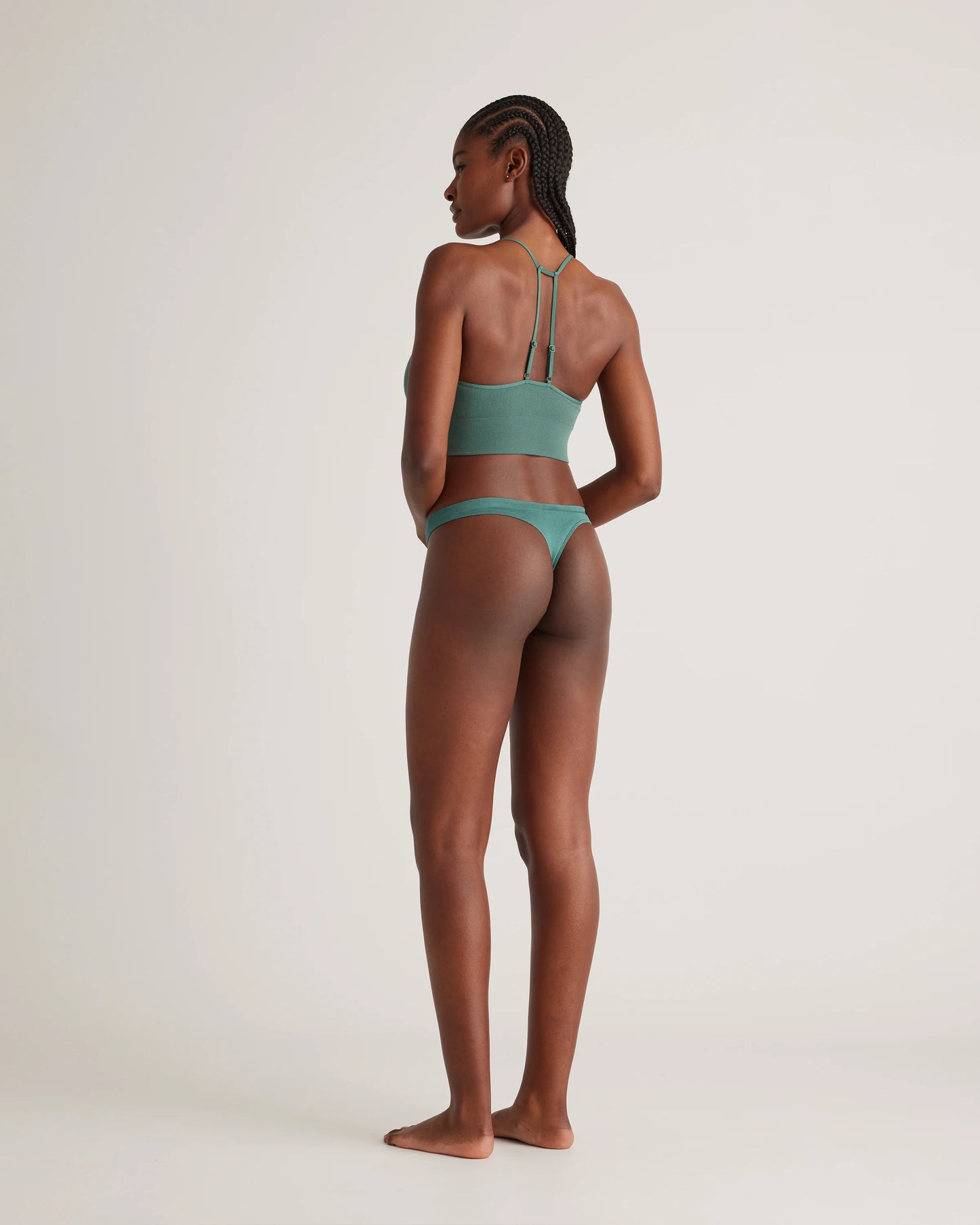 Smoothing Comfort Thong (6-Pack) - XS / Cocoa