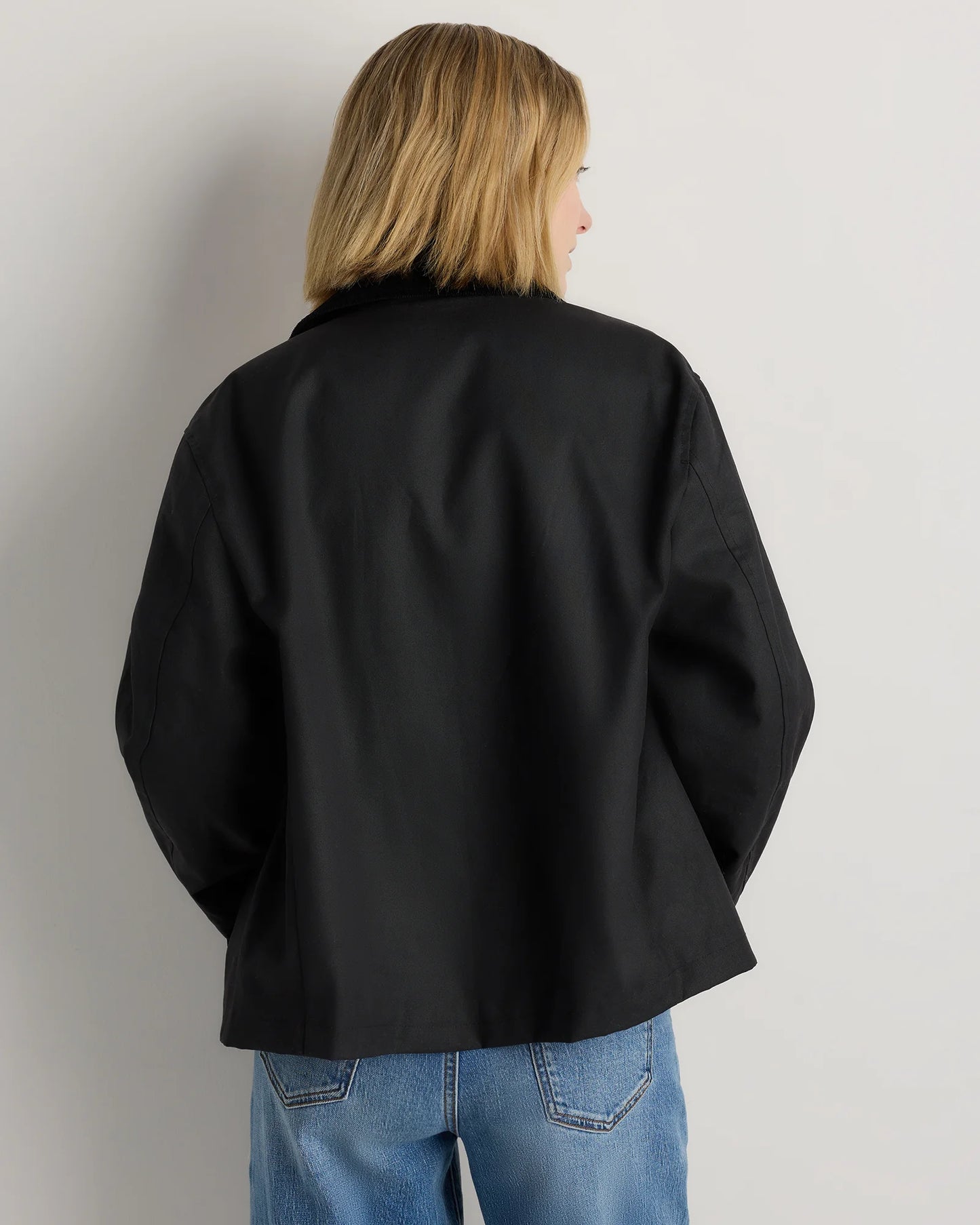 Organic Waxed Cotton Cropped Barn Jacket - XS / Vintage Black
