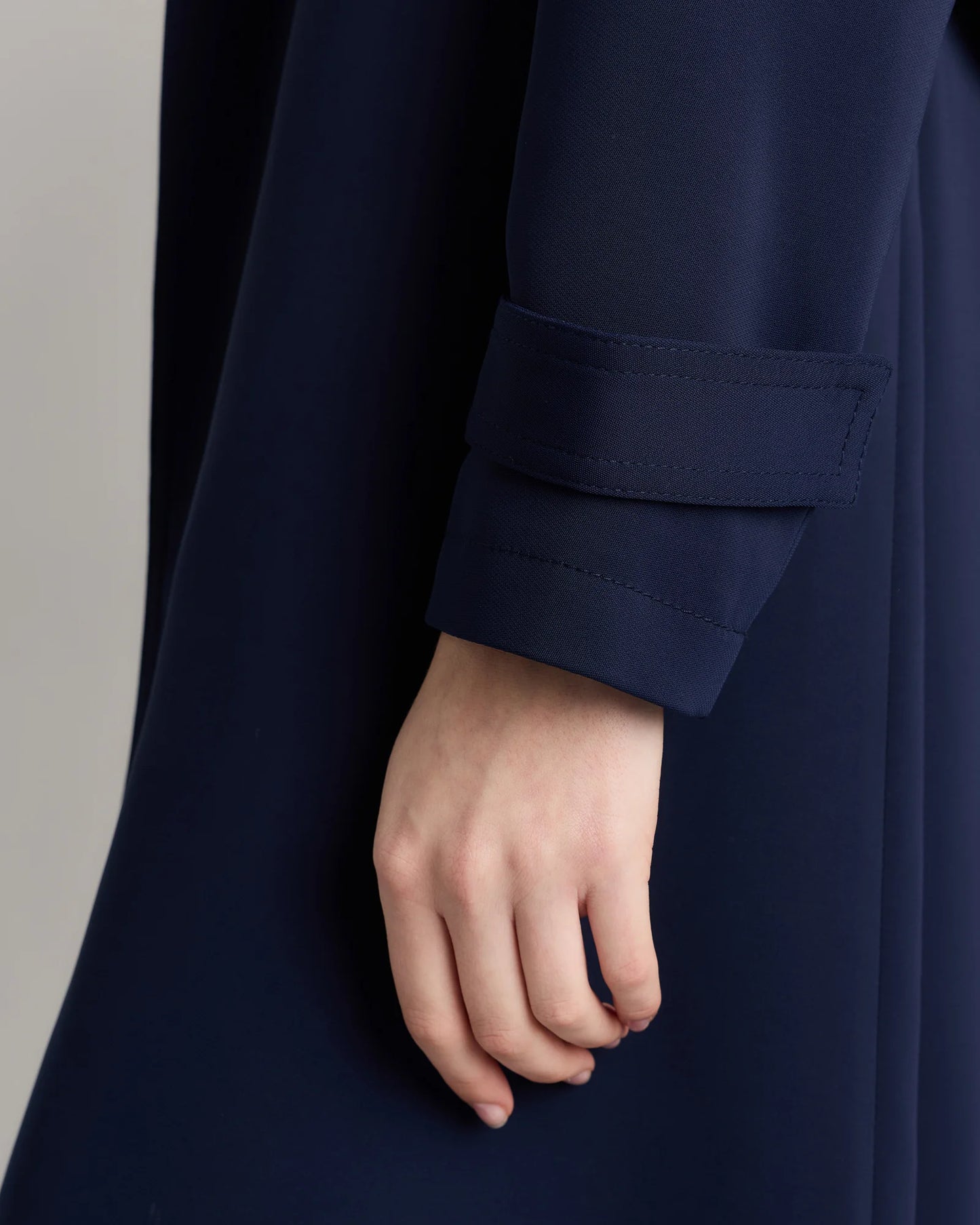 Stretch Crepe Trench Coat - XS / Olive