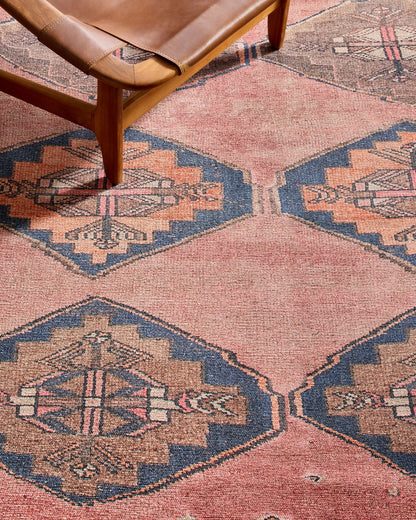Celeste Performance Rug - 3'9" x 6' / Baroque Rose