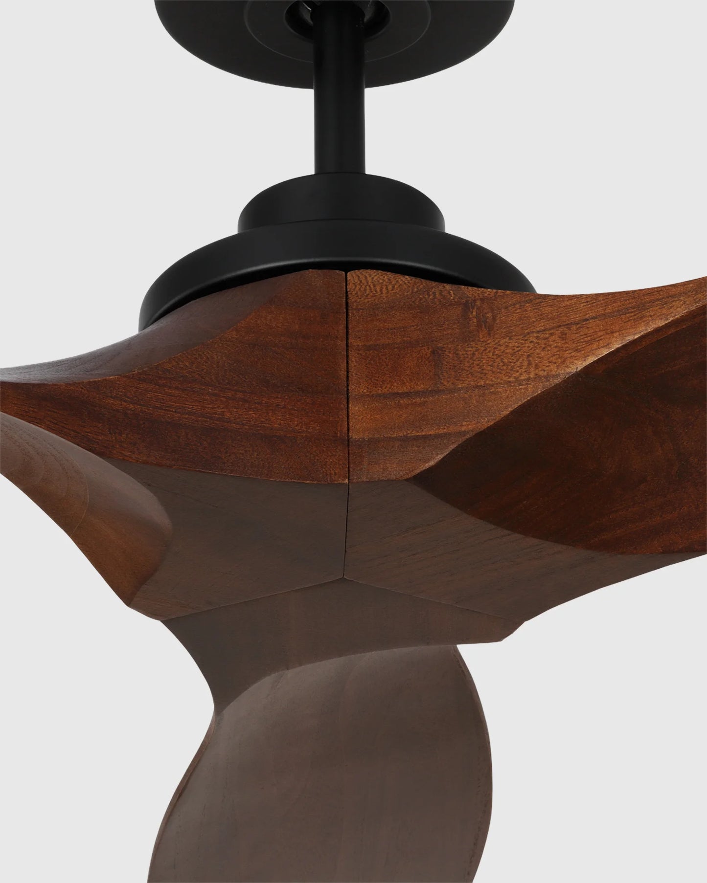 Transitional Wood Blade Ceiling Fan - 52" / Honey/Black