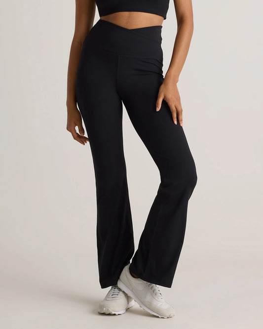 Ultra-Form High-Rise Crossover Flared Pant - XS / Black
