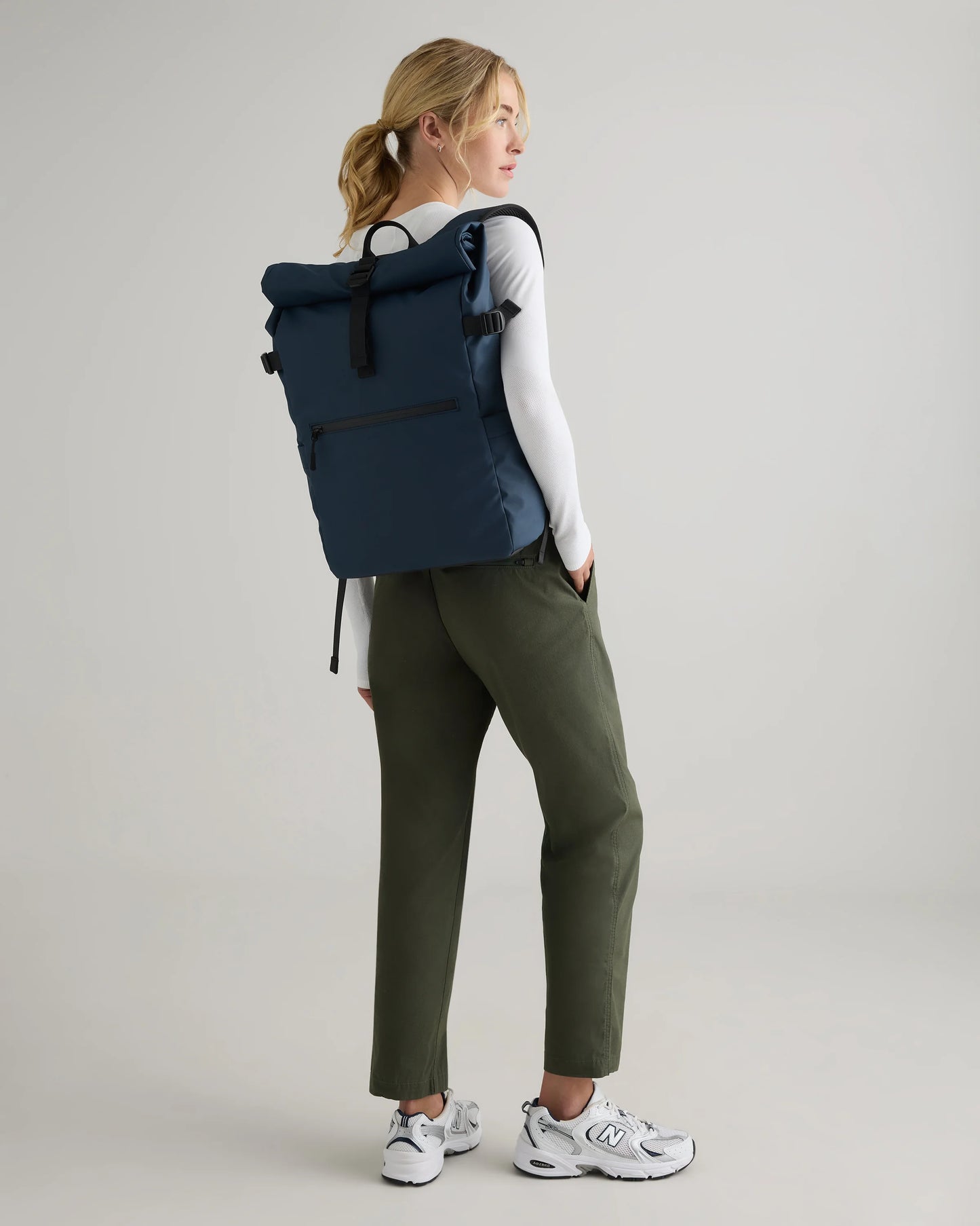 Weather Proof Roll-Top Backpack - One Size / Navy