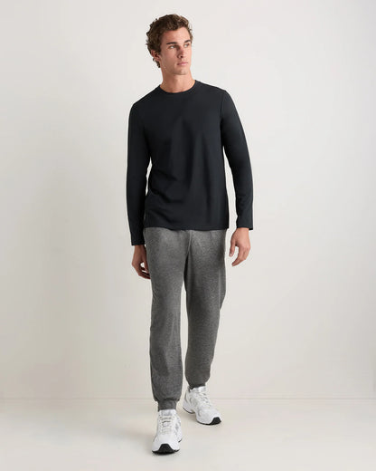 Studio Performance Long Sleeve Tee - S / Black