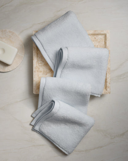 Plush Organic Turkish Cotton Washcloth (Set of 4) - One Size / White