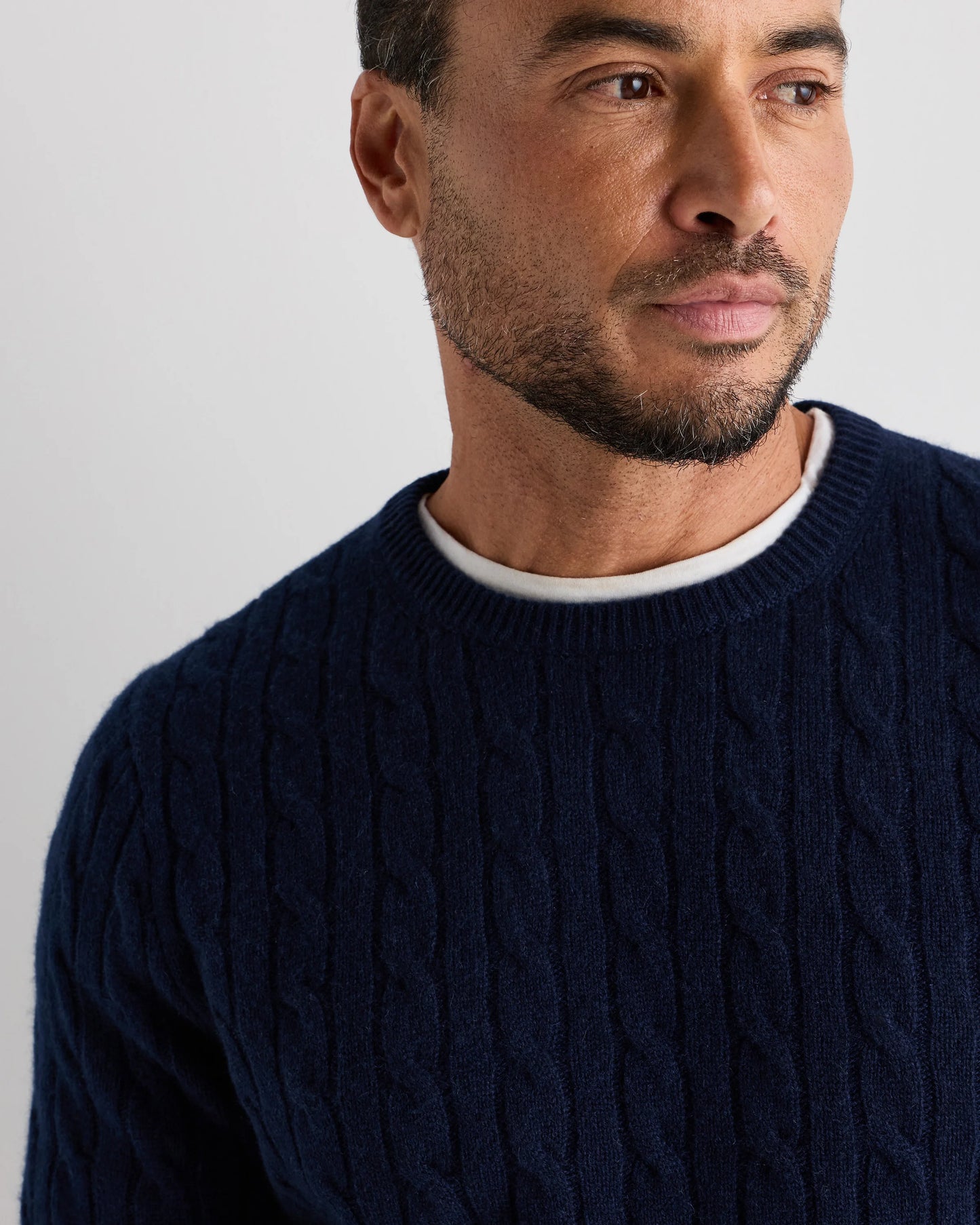 Mongolian Cashmere Classic Cable Crewneck Sweater - S / Teak