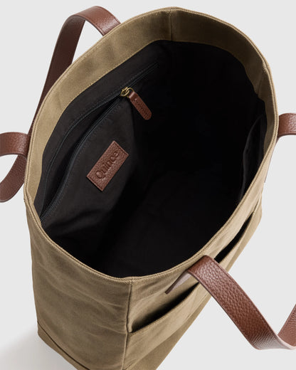 Waxed Canvas Utility Tote - One Size / Black