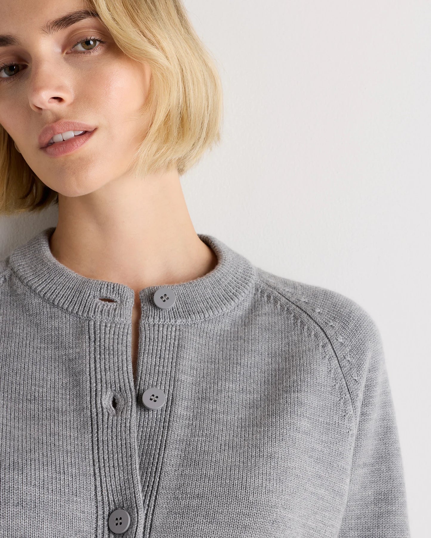 Australian Merino Wool Raglan Crewneck Cardigan - XS / Heather Grey