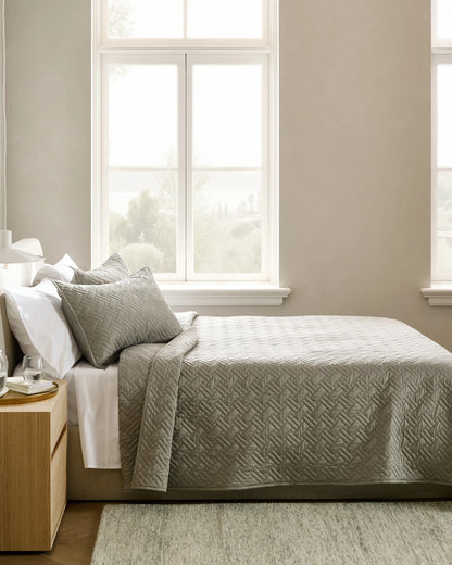 Organic Cotton Basketweave Quilt - Twin / White
