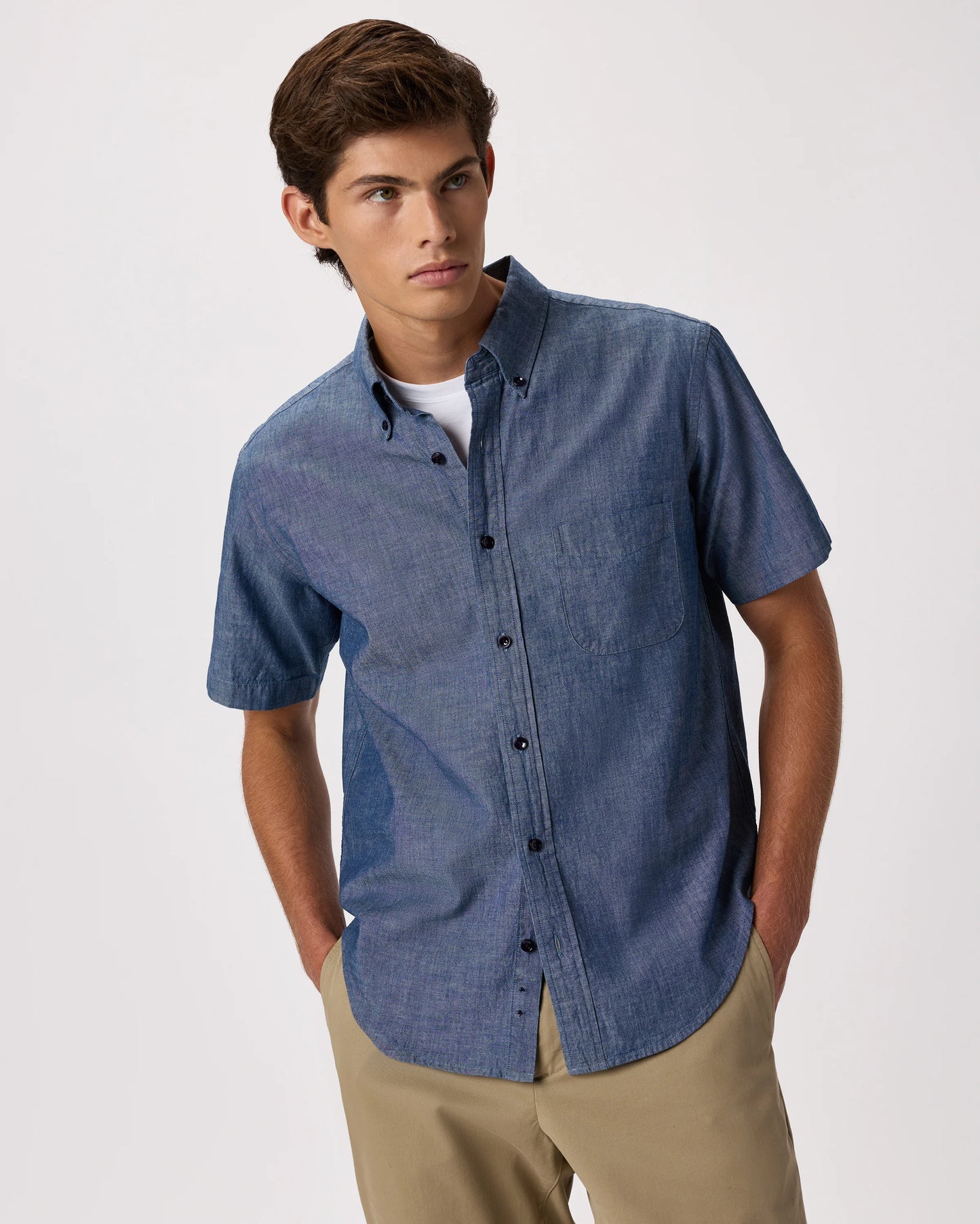 100% Organic Chambray Short Sleeve Shirt - S / Light Chambray