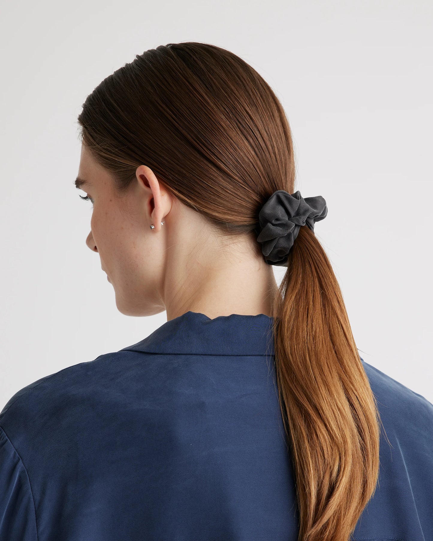 100% Washable Silk Scrunchies - One Size / Black
