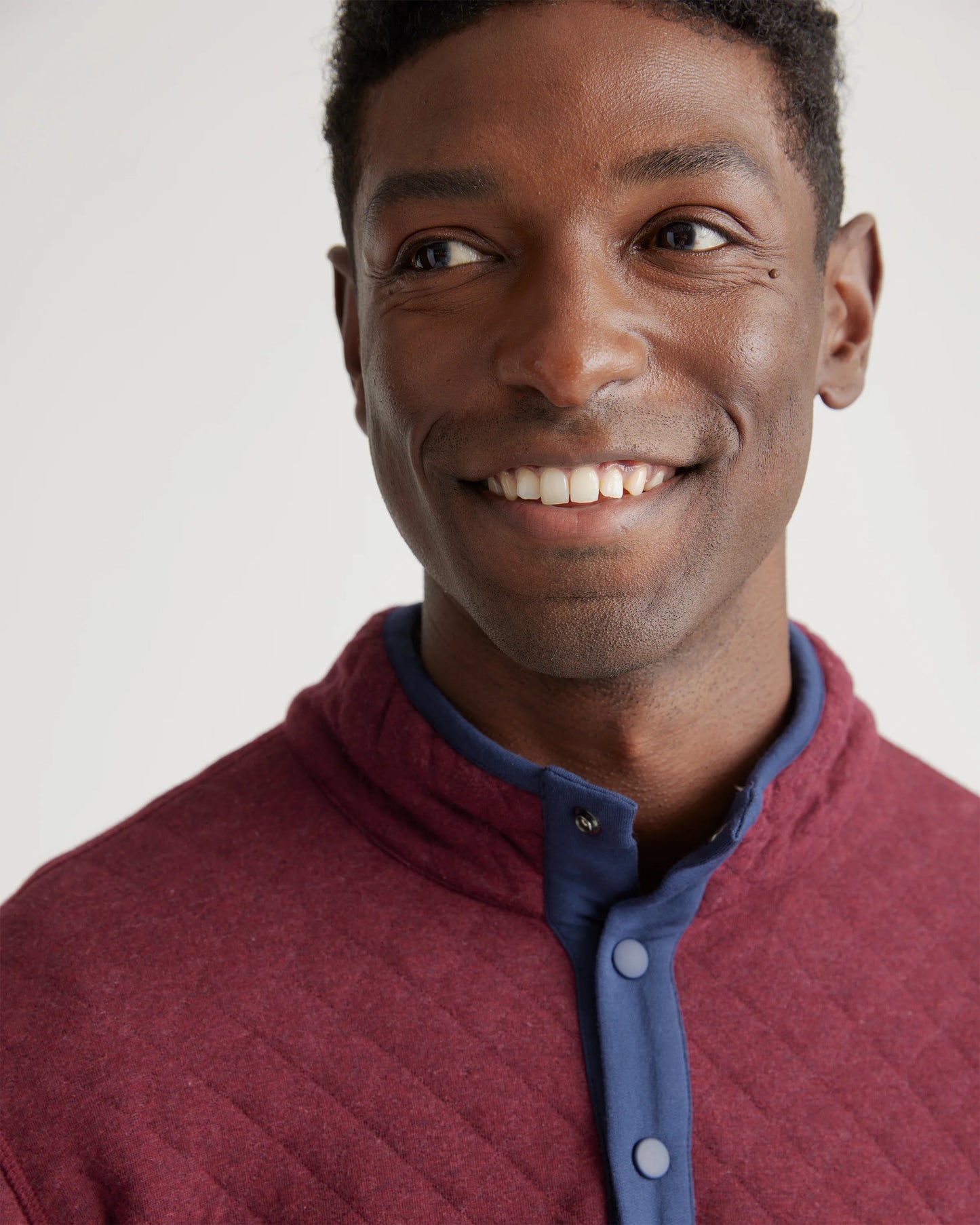 Reversible Quilted Pullover - S / Burgundy/Ivory