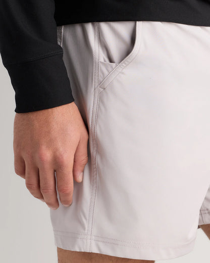 Performance Tech Shorts - 7.5" - S / Granite Grey