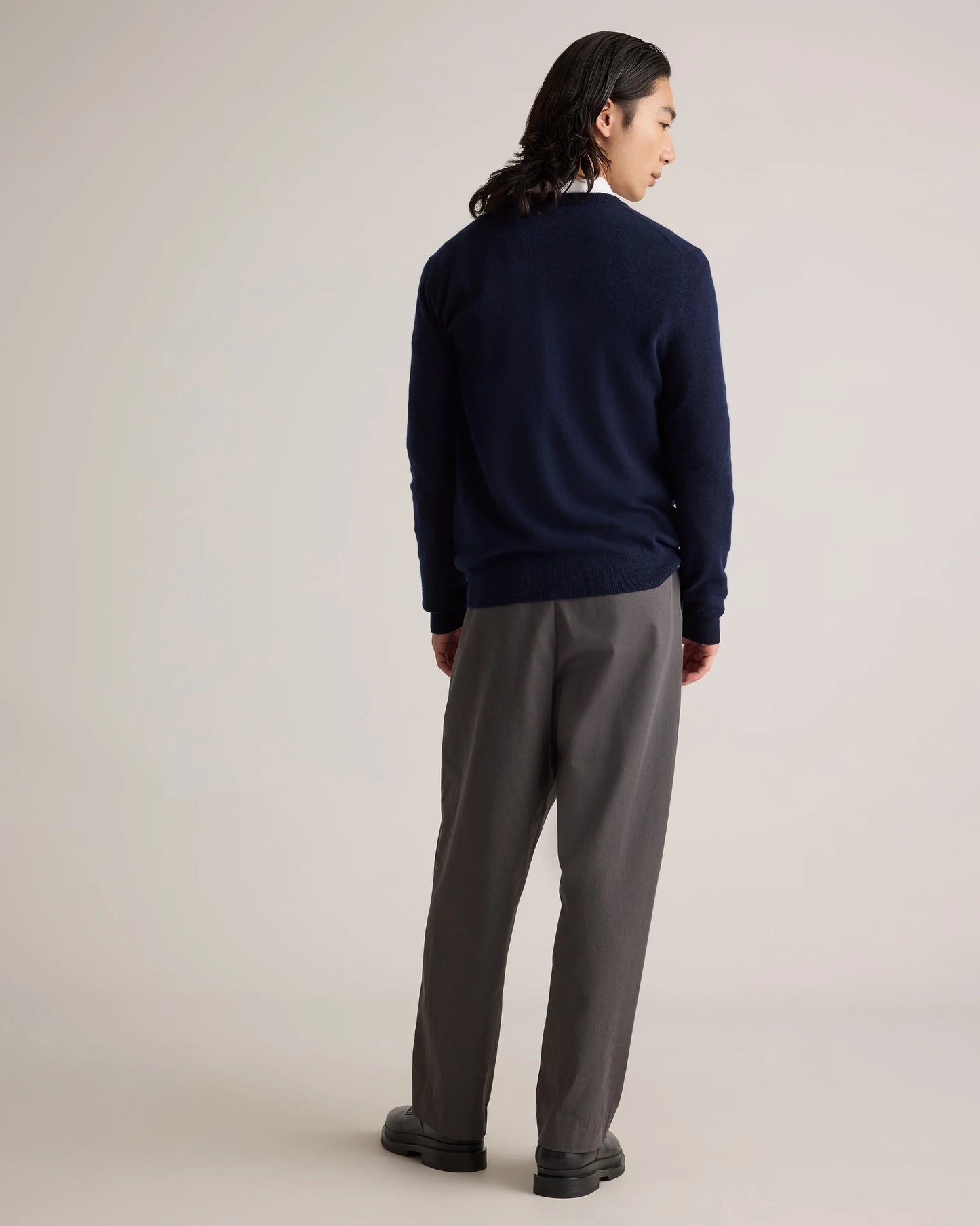 Mongolian Cashmere V-Neck Sweater - S / Oatmeal