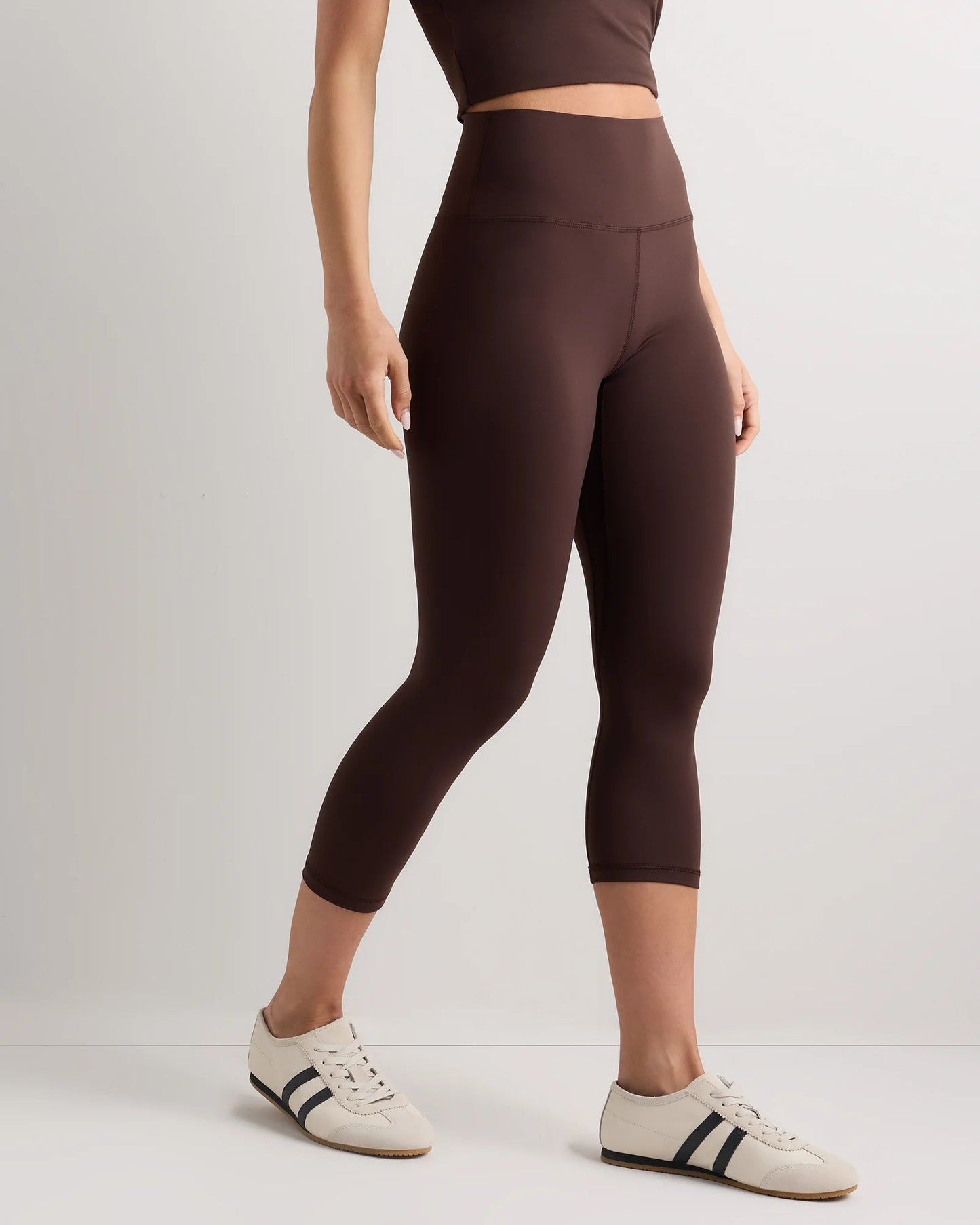 Ultra-Form High-Rise Capri - XS / Dark Coal