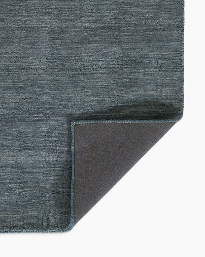 Wells Hand-Loomed Wool Rug - 5' x 8' / Blue
