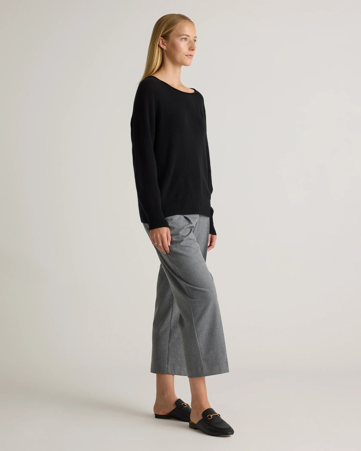 Mongolian Cashmere Boatneck Sweater - XS / Black