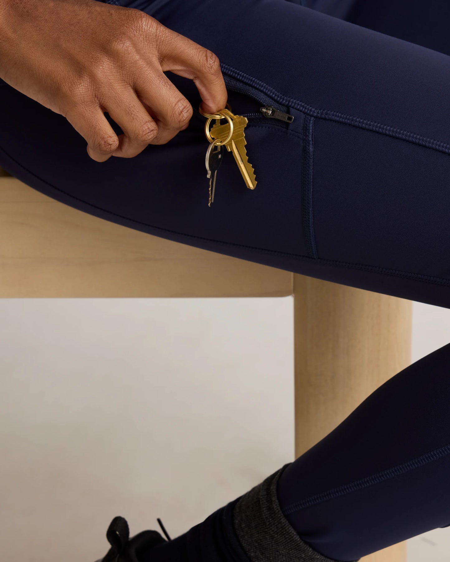 Whistler High-Rise Pocket Thermal Legging - XS / Black
