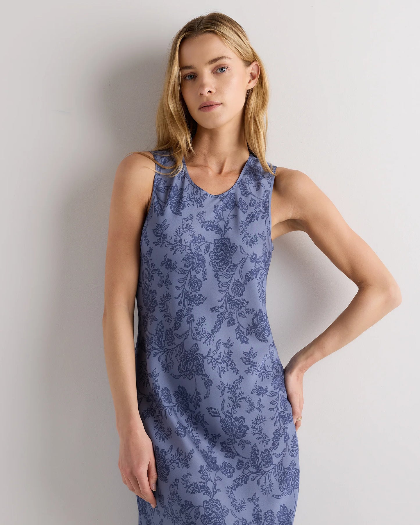 Washable Stretch Silk Tank Midi Dress - XS / Cordovan Red Hibiscus