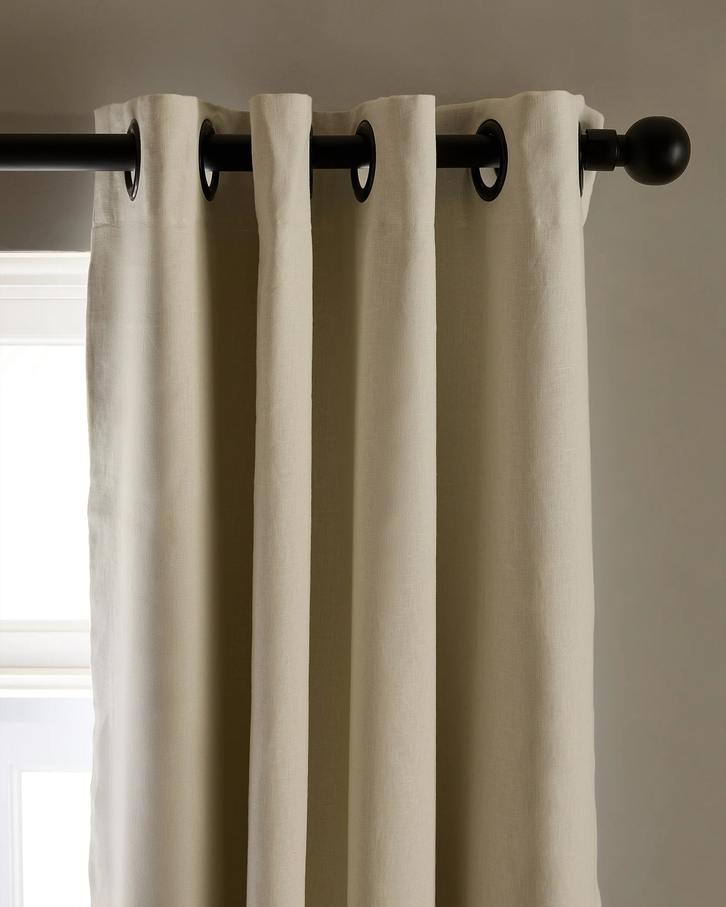 European Linen Grommet True Blackout Curtain - Single Panel - 48x84 / White