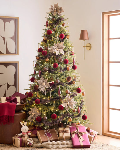 Spruce Artificial Christmas Tree: Unlit - 7' / Forest Green