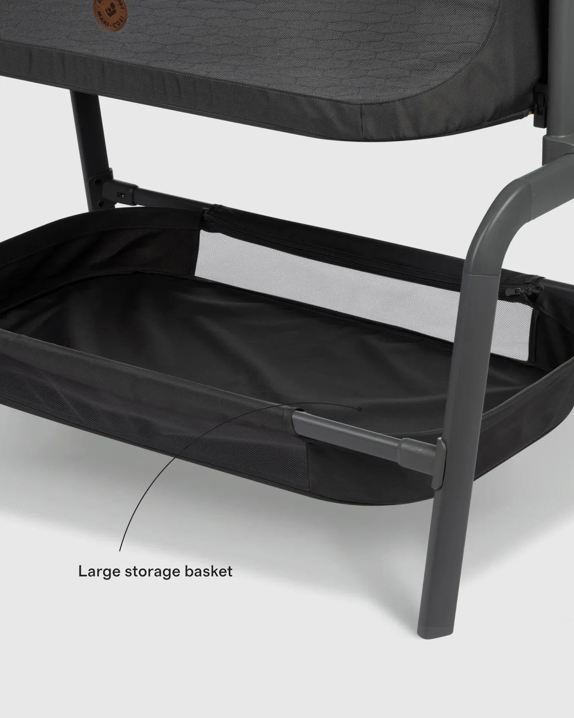 Iora Bedside Bassinet by Maxi-Cosi - One Size / Classic Oat